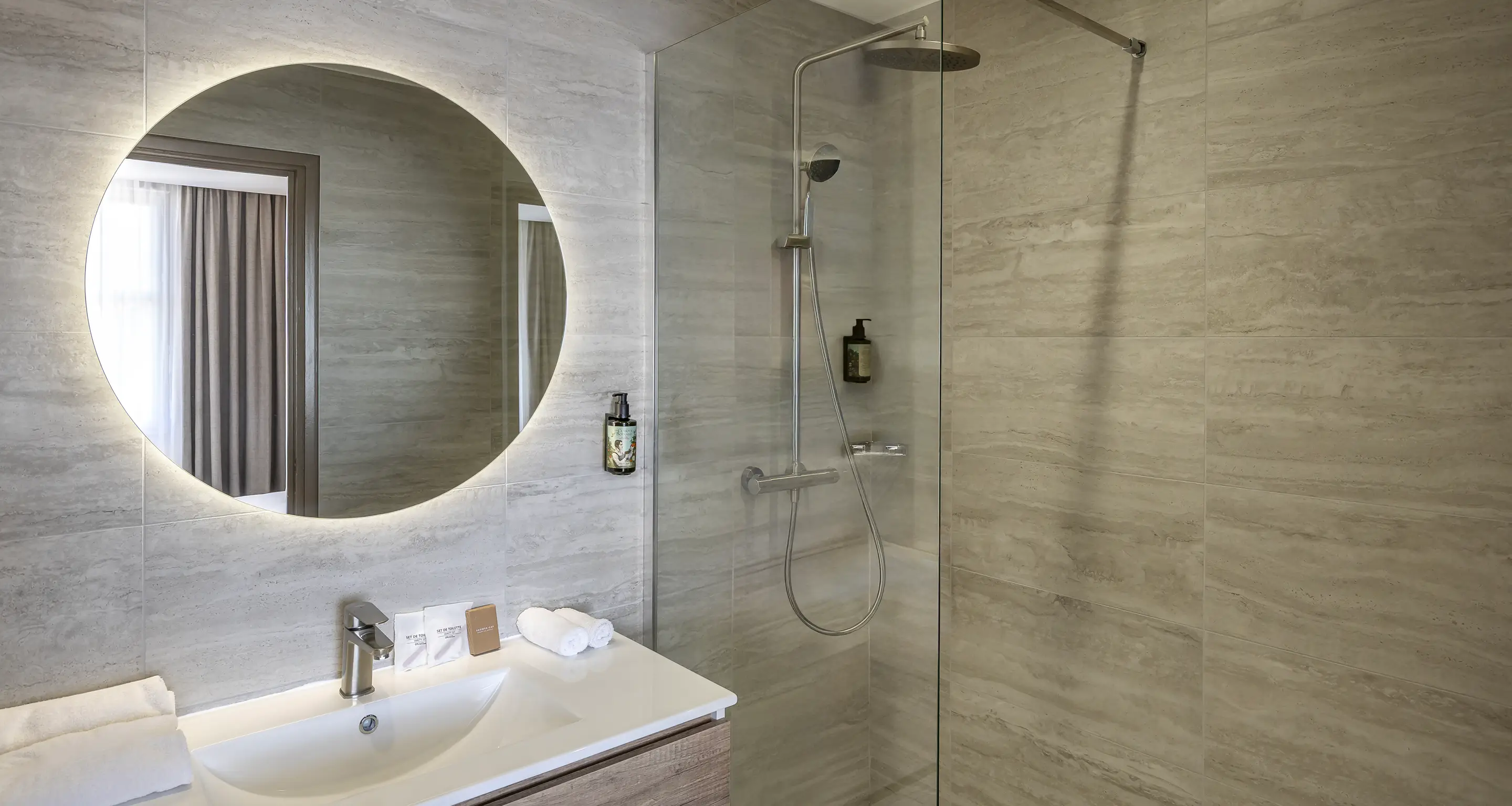 Hôtel BEST WESTERN PLUS SANARY 8
