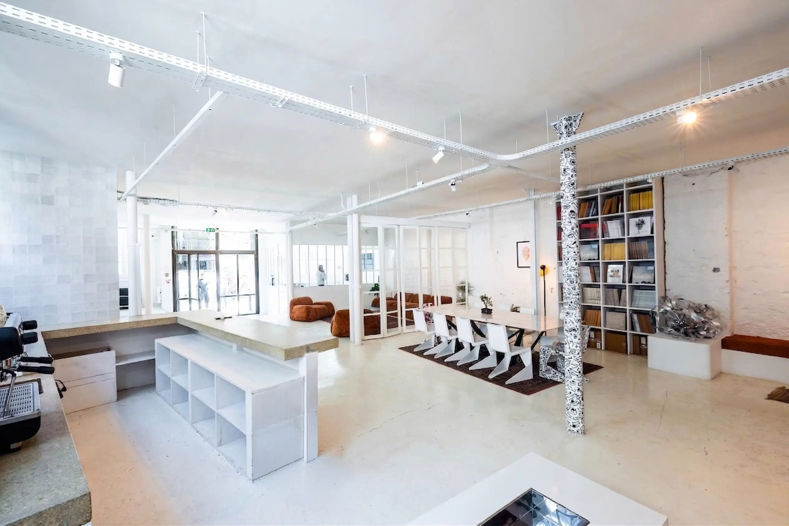 Loft lumineux 200m2 ruelle privée 20e Père Lachaise 3