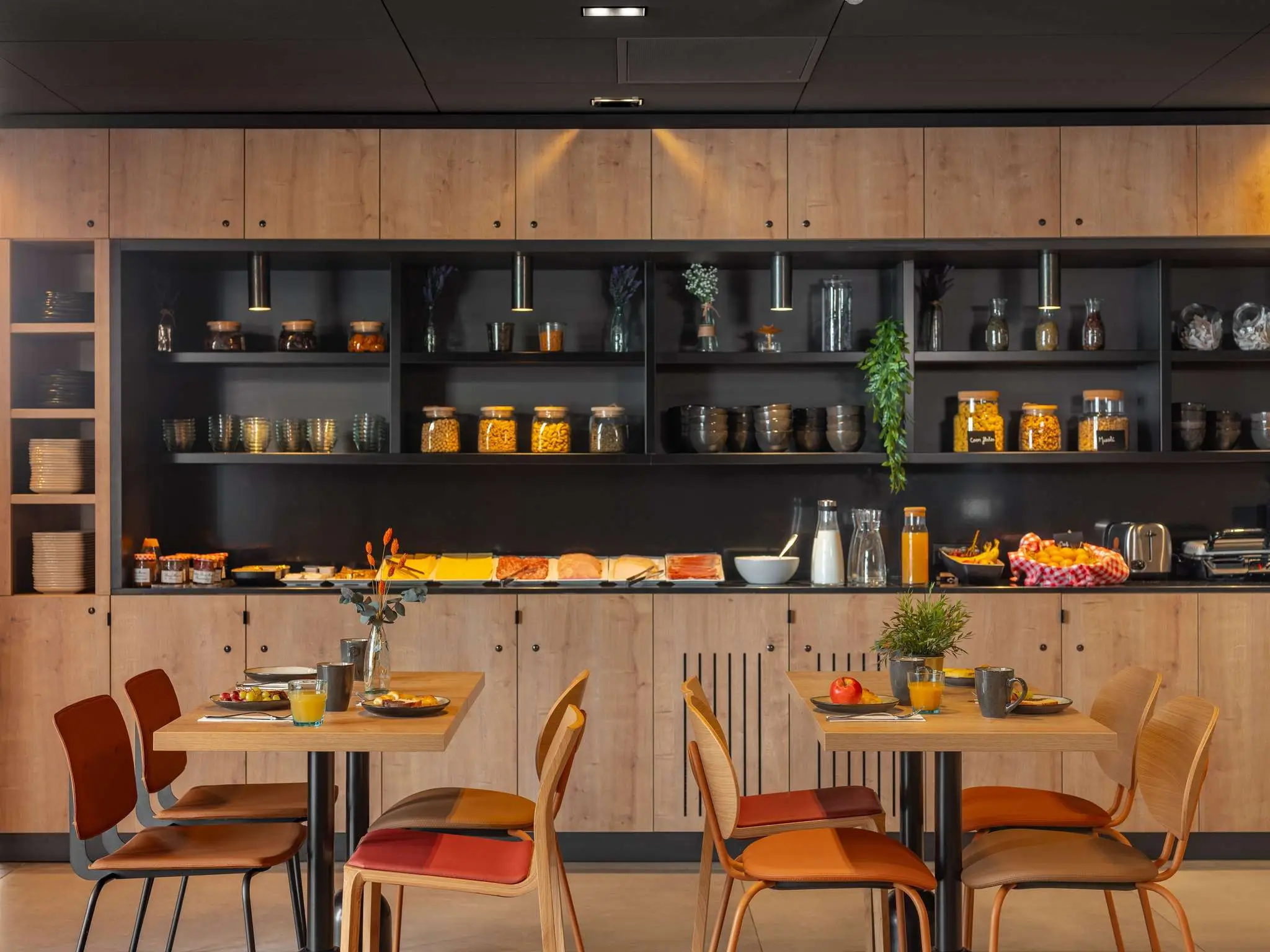 Ibis Styles Val de Fontenay 6