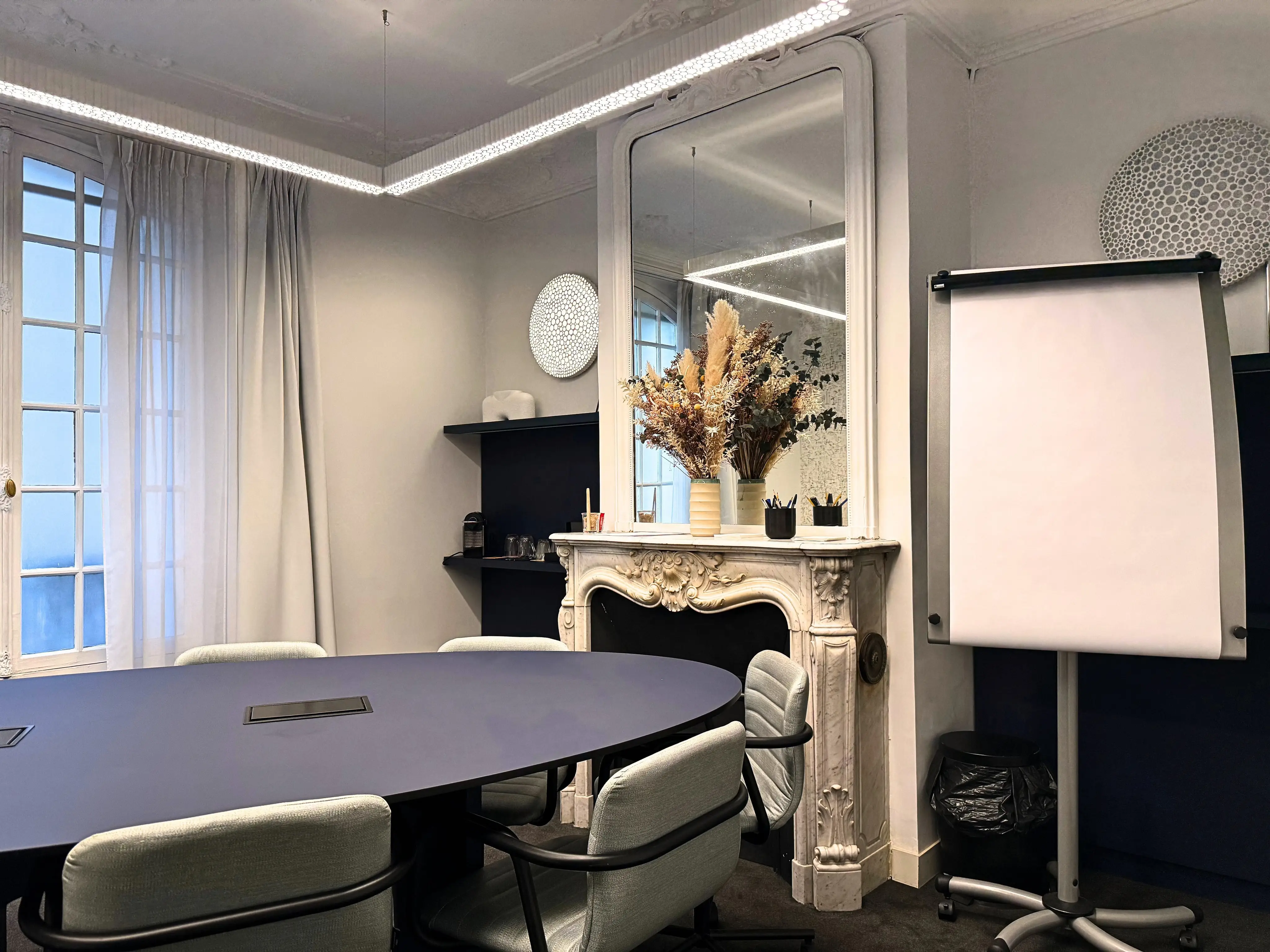 TRIBE Paris Batignolles 28