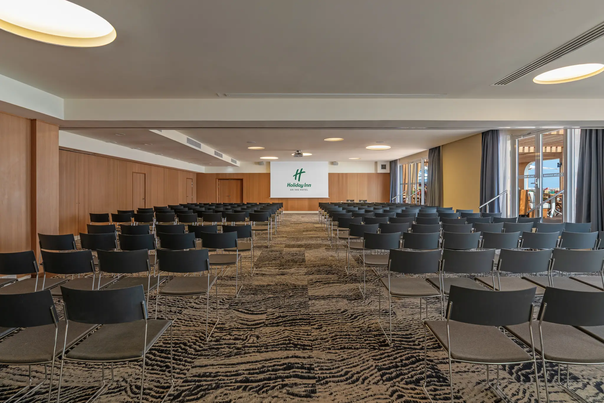 Holiday Inn Nice - Port St Laurent 22