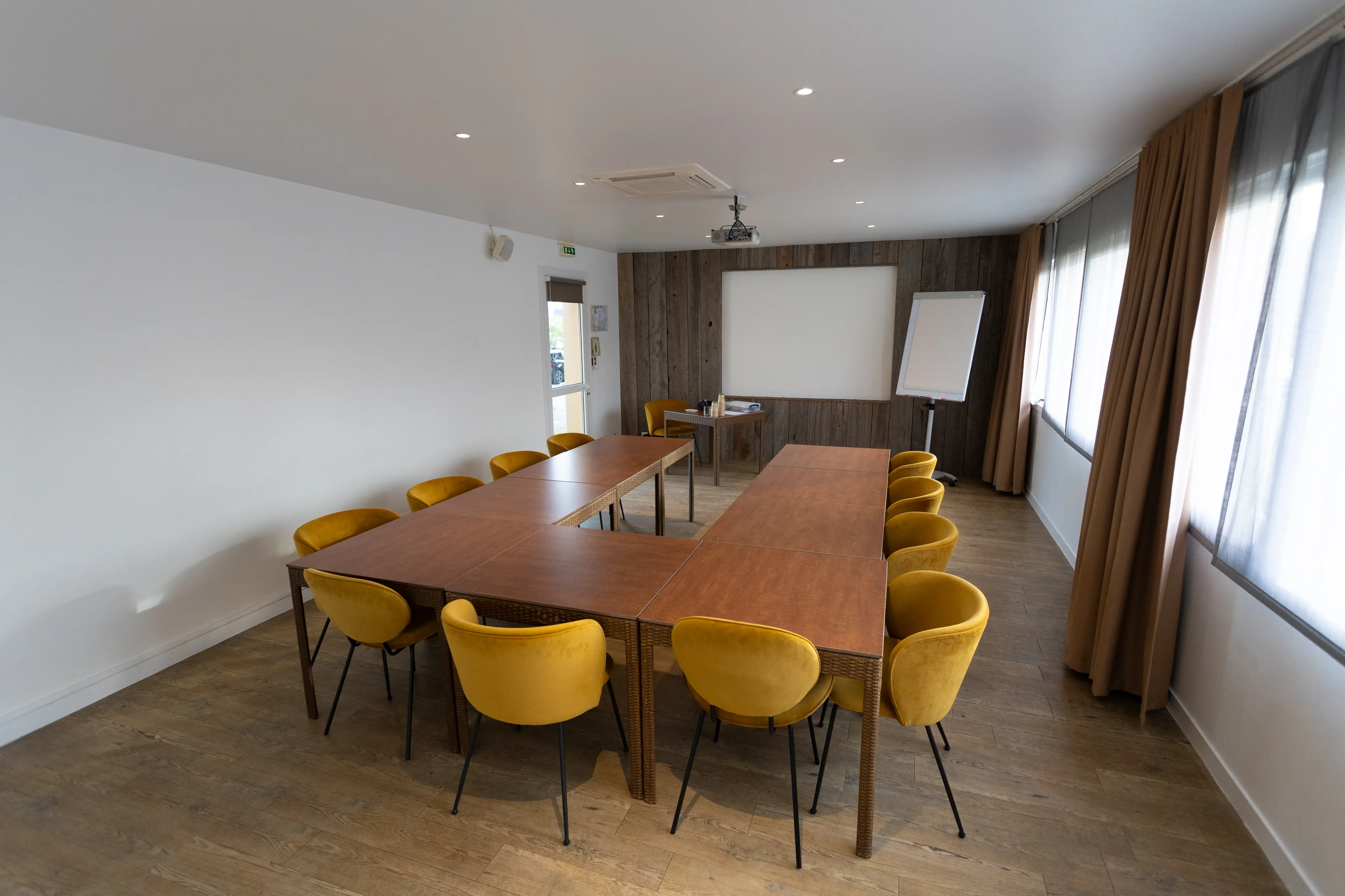 Ibis Styles Cholet 15