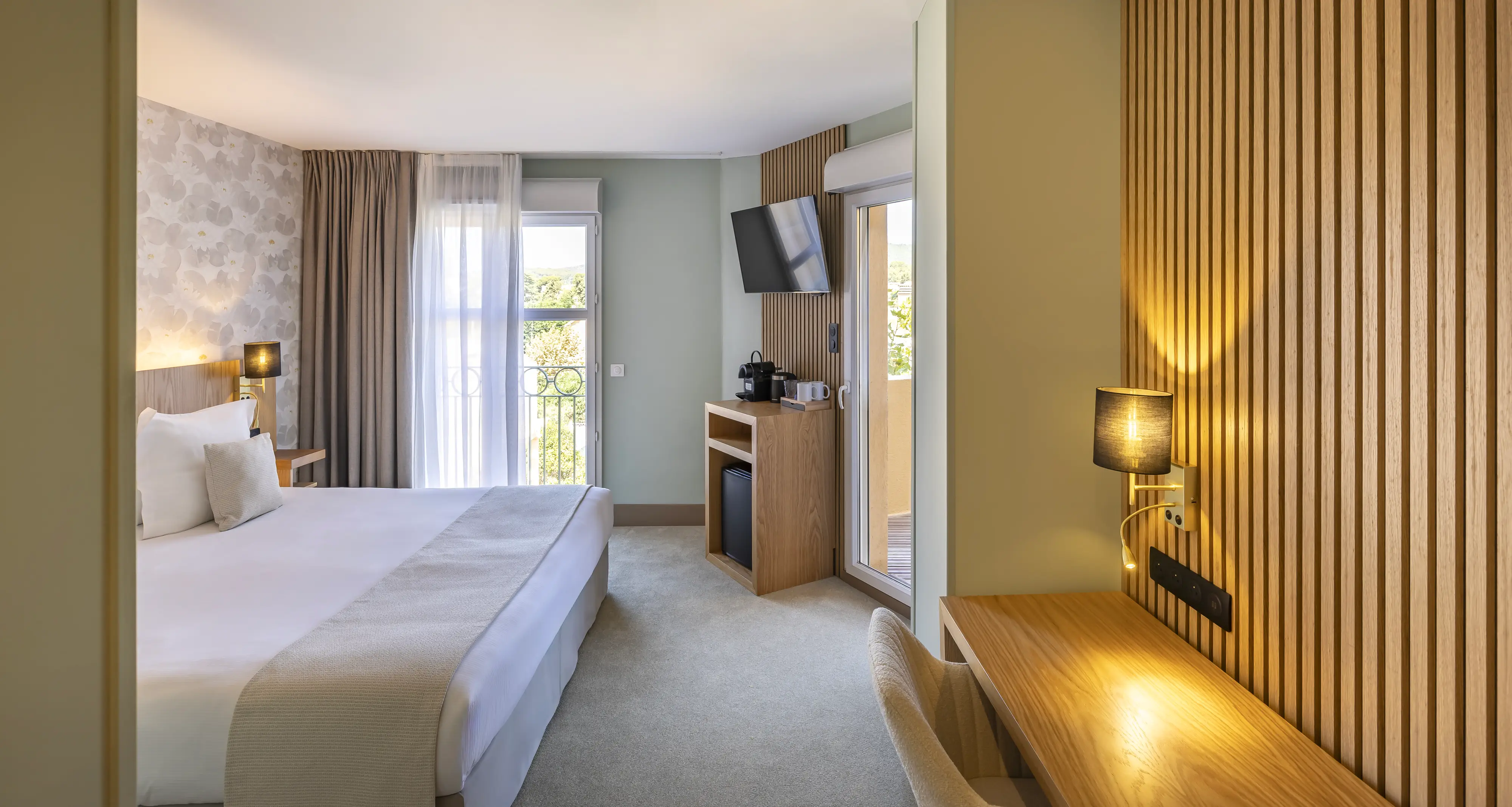 Hôtel BEST WESTERN PLUS SANARY 7