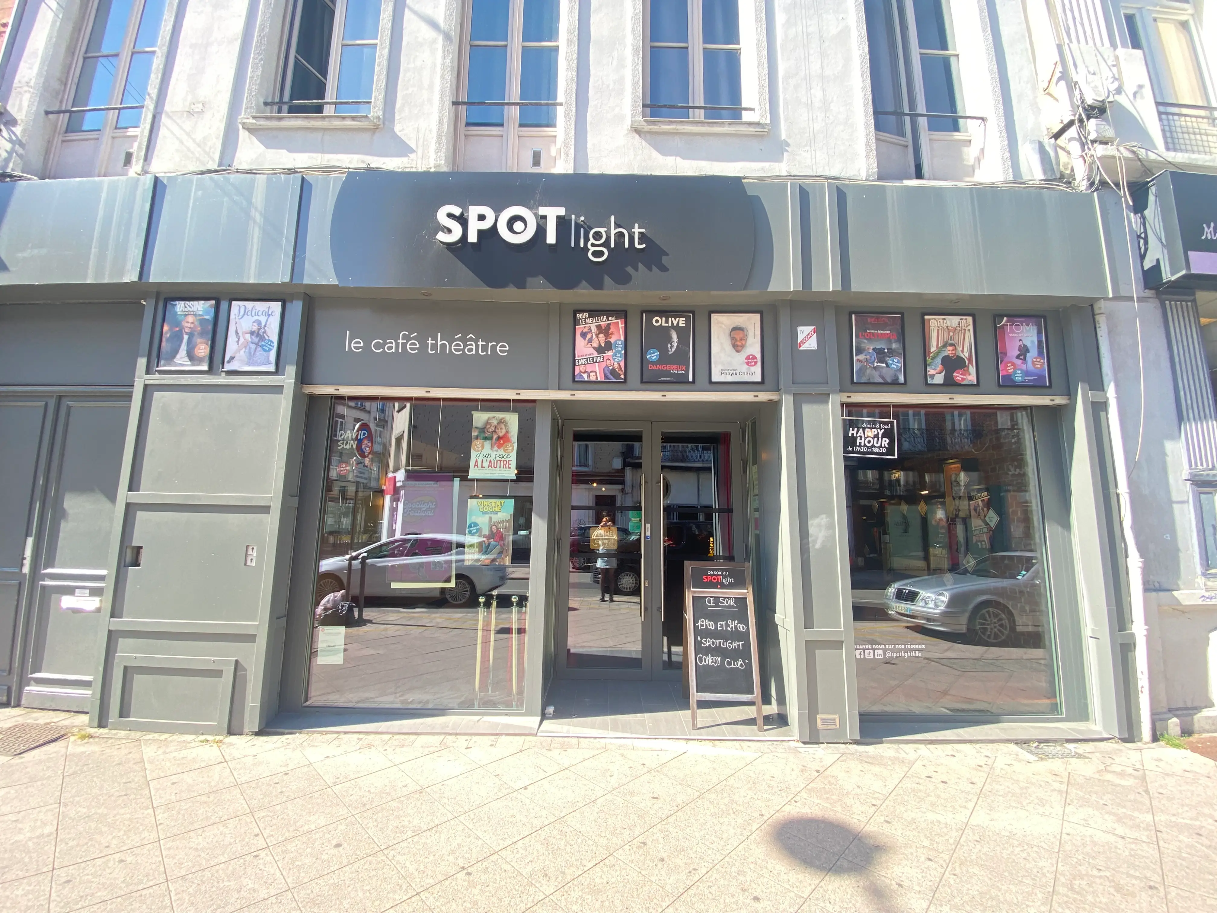 Spotlight 9