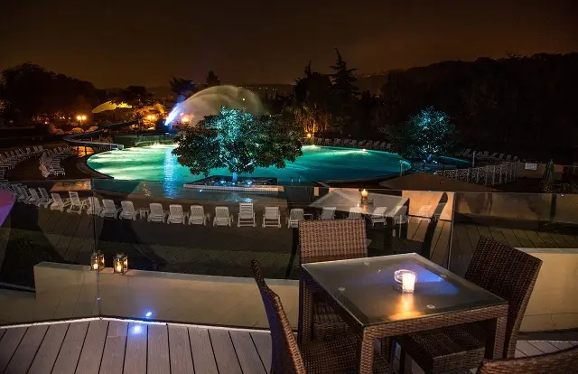 Les Pyramides 51