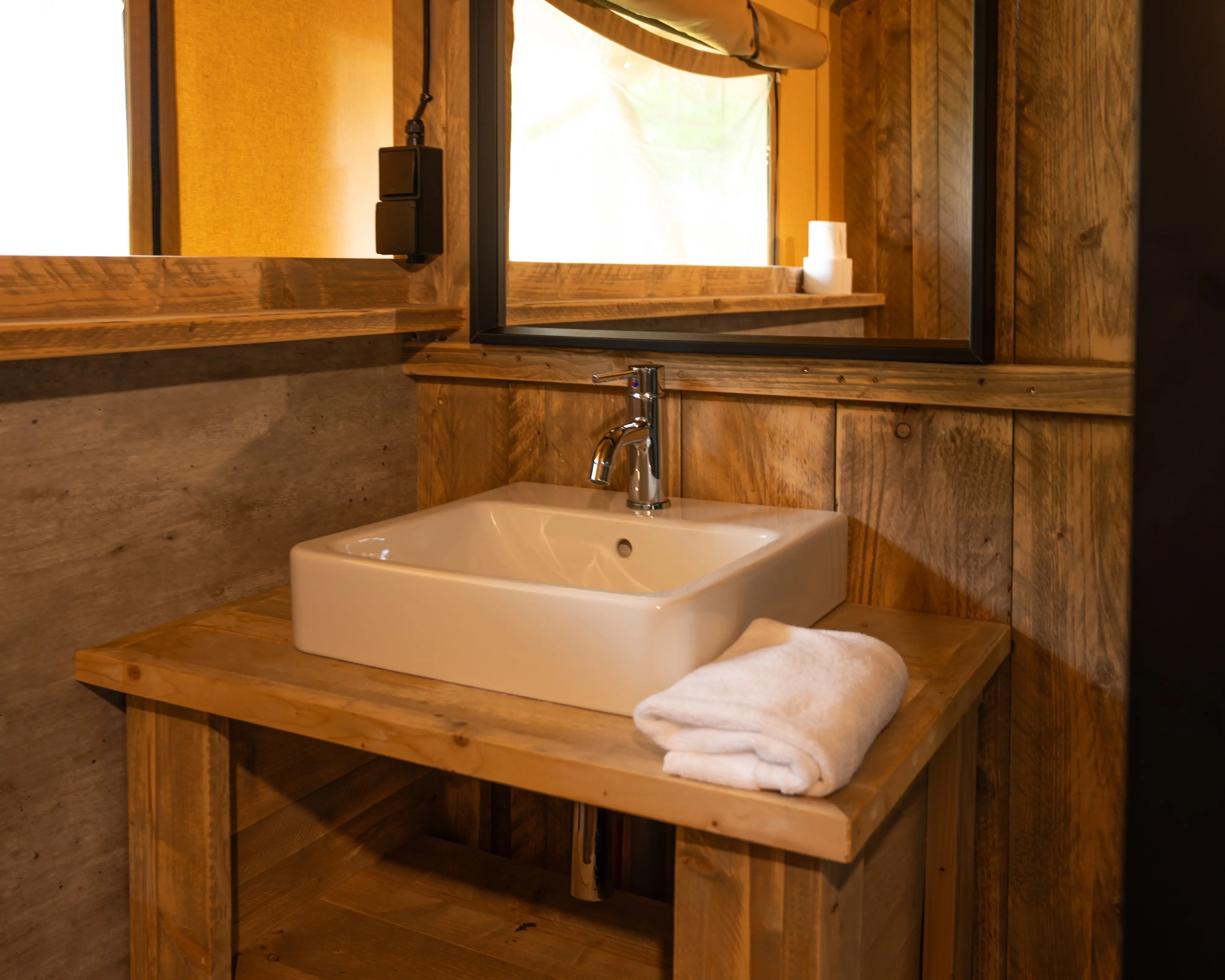 Whaka Lodge, Luxury Camp 48