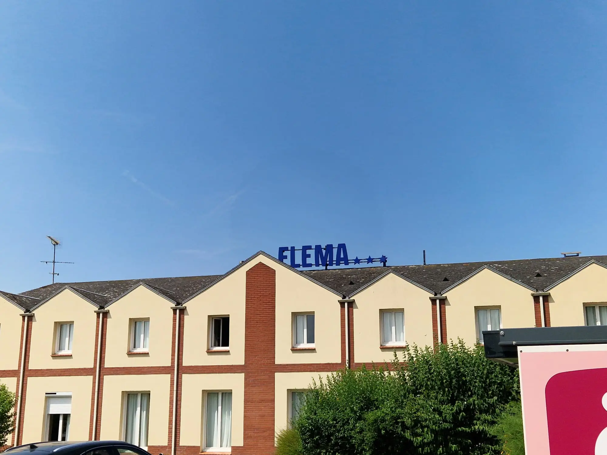 Elema Hotels Beauvais 9